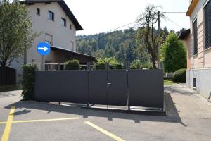 eko otok ob vrtcu dobrova